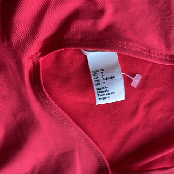 Bundle of 2 one piece swimsuit - Picture 7 of 8